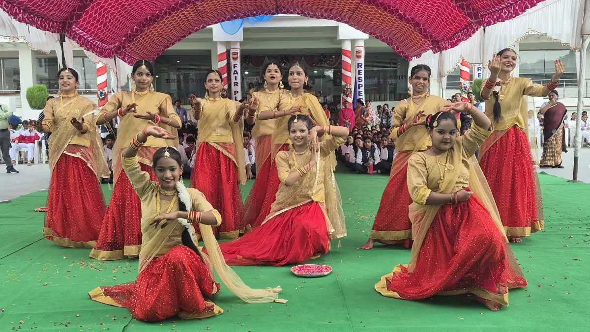 Gurukul Montessori School, Prayagraj