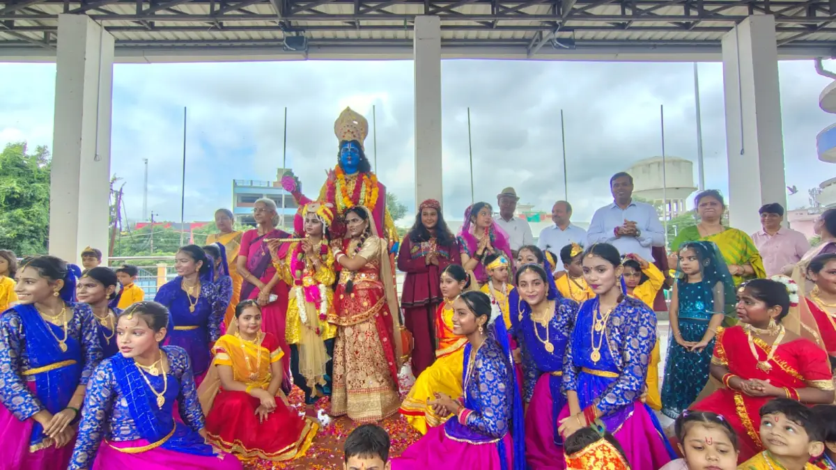 Gurukul Montessori School, Prayagraj