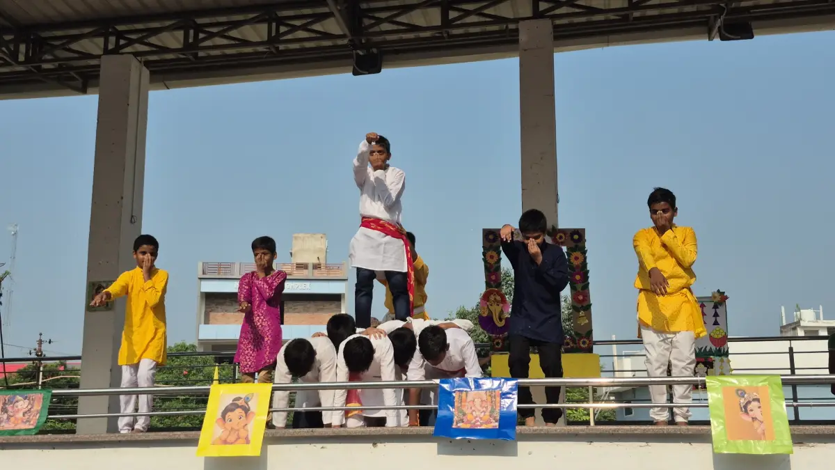 Gurukul Montessori School, Prayagraj