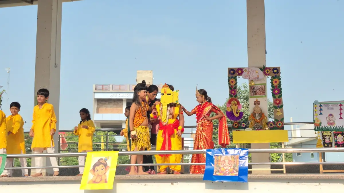 Gurukul Montessori School, Prayagraj