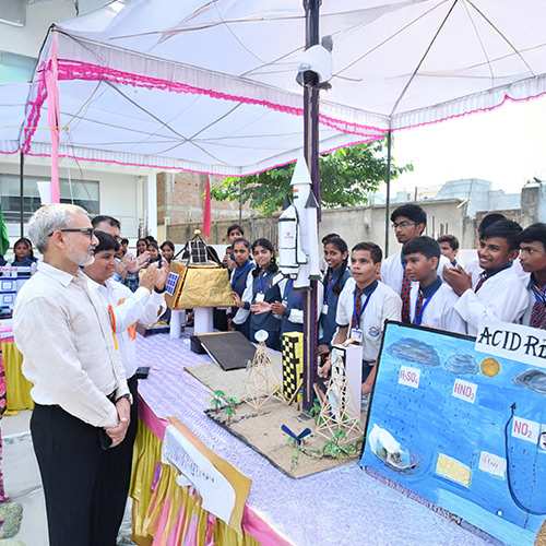 Gurukul Montessori School